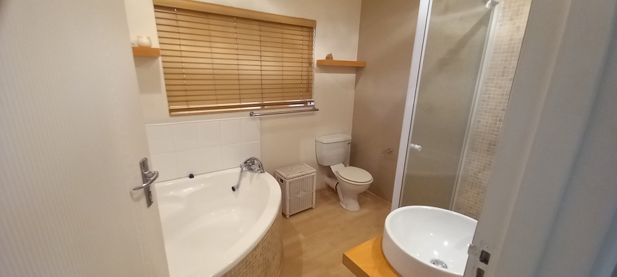 3 Bedroom Property for Sale in Beacon Bay Eastern Cape
